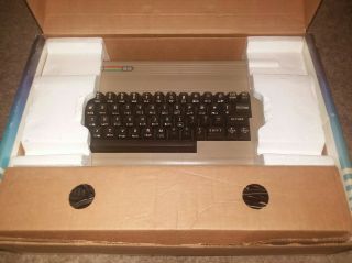 Vintage Commodore 64 Computer - with power supply 2