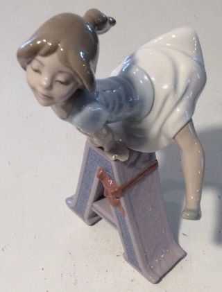 Lladro 5145 A Is For Amy School Girl Vowel Rare Perfect