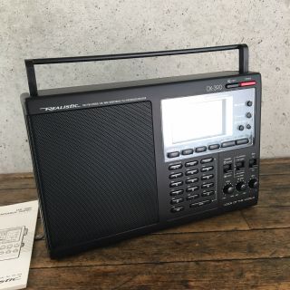 Realistic World Band Portable Radio Short Wave Dx - 390 Vintage Ham 20 - 214,  Box