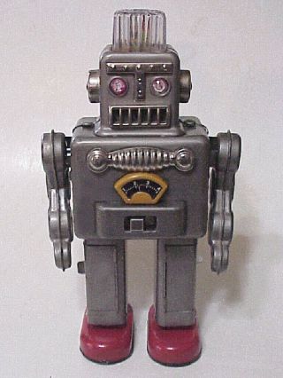 Vintage Robot Line Mar Co.  Ing Japan Tin Toy Battery Operated Smoking