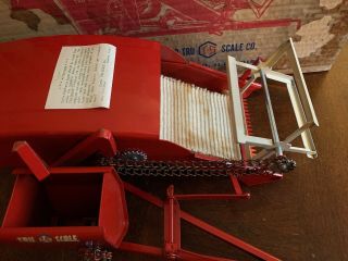 Vintage Tru Scale 406 Combine Tractor Attachment w/ Box Hard to Find Red 2