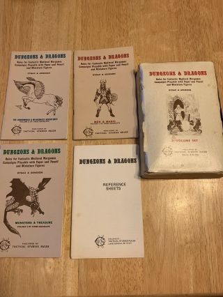 1974 Vintage Dungeons And Dragons 3 Booklets Set And Refrence Sheets