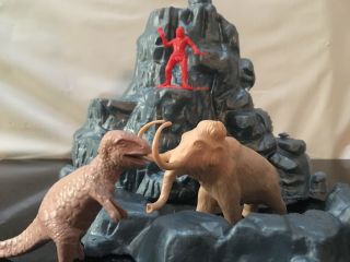 Vintage Marx Dinosaur Playset Tan Wooly Mammoth,  Red Caveman Rare,  Mountain