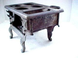 1800 ' s Antique Toy Cast Iron Stove / 5
