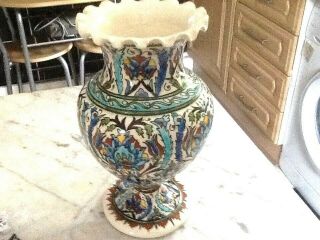 Islamic Middle Eastern Iznik Pottery Vase