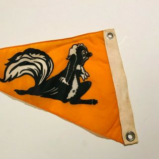 VINTAGE NOS SKUNK 1950s - 1960s MADE IN ITALY PENNANT BOAT FLAG 5