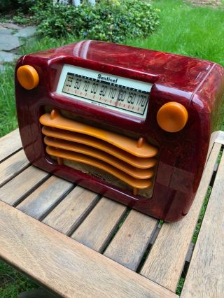 Vintage Sentinel Radio 284 With Wavy Grille,  1946