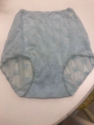 Vintage Munsingwear Granny panties size 4,  Light Blue 2