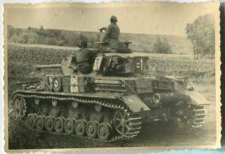 Ww2 Archived Photo Panzer Iv Tank And Crew