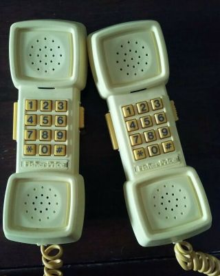 VINTAGE 1984 FISHER - PRICE PHONE WALKIE TALKIE PHONES SET 4