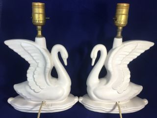 VINTAGE MID CENTURY VAN BRIGGLE LAMP REGAL SWAN.  GREAT 4