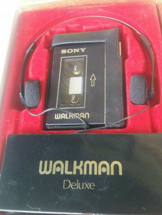 Vintage Sony Walkman Wm - 3 Deluxe Stereo Cassette Player W/box For Parts/repair