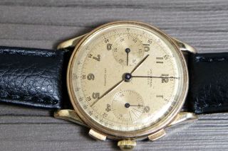 1950 ' s VINTAGE UNIVERSAL GENEVE UNI - COMPAX,  CHRONOGRAPH GOLD PLATED 285/42408 8