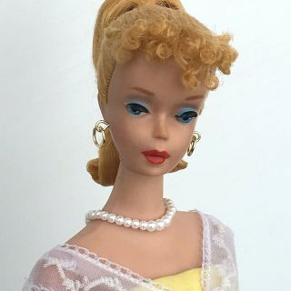 4 vintage ponytail Barbie blonde (nude) 1960 3