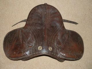 Antique Early Victorian English Leather Small Pony Piltch Pad Saddle