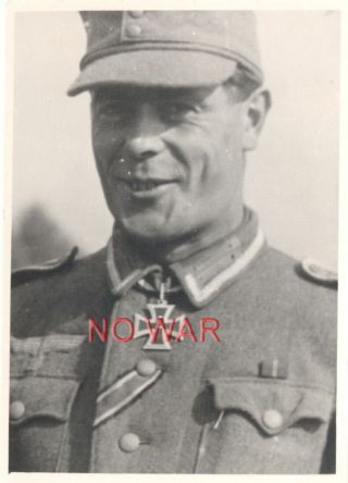 Wwii German War Photo Fw.  Wilhelm Schlang The Knight Cross Holder