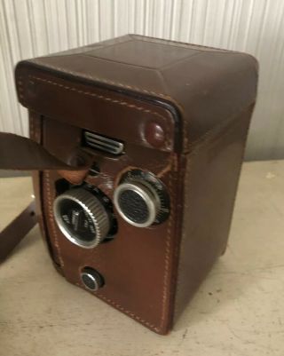 Vintage Rolleiflex 2.  8 Camera 80mm Schneider Xenotar Lens W/ Cap & Leather Case 12