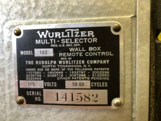 WURLITZER JUKEBOX WALLBOX 100.  WITH TABLE MOUNTING.  VERY RARE 4