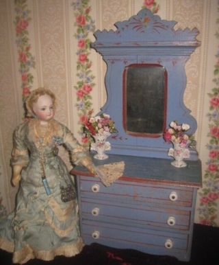 Charming Rare C.  1881 Antique Miniature Eastlake Painted Cottage Doll Dresser