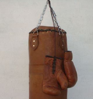 Vintage | Tan Leather Boxing Gym Training Punch Bag & Boxing Gloves - Retro