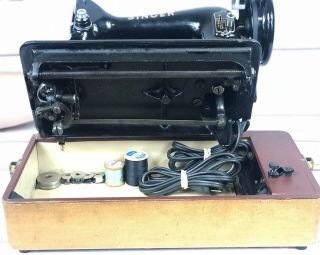 Vintage Singer 99K 1956 Sewing Machine Restored Oiled Ready To Use Case/Foot Ped 7