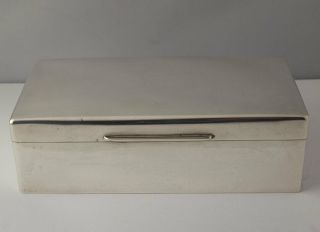Large Vintage Solid Silver Cigarette or Trinket Box - Walker & Hall Sheff.  1968 2