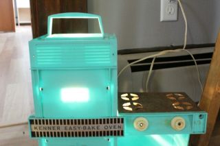 Vintage 1960s Kenner Easy Bake Oven (turquoise)