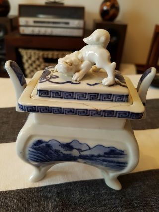 Rare Very Old Antique Chinese Blue White Incense Burner/censer With Foo Dog Lid