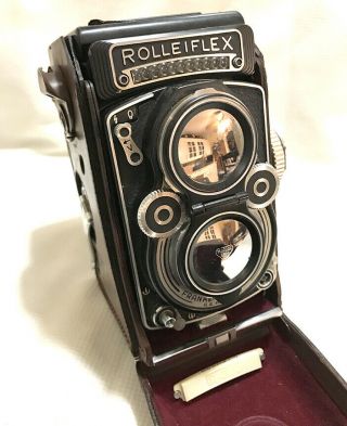 Rollei Rolleiflex Tlr 3.  5f Type 1 With Planar Carl Zeiss Lens Vintage Camera