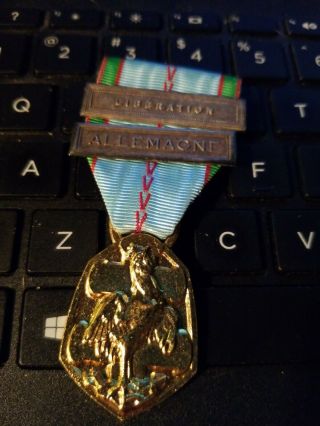1939–1945 Commemorative War Medal