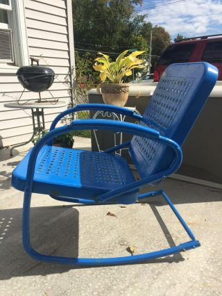 Vintage basket weave metal porch glider and matching chair.  1950 ' s.  Retro 2