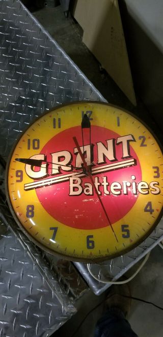 Vintage Grant Batteries Round Lighted Advertising Clock Old Antique Rare