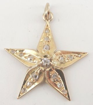 Antique 18k Yellow Gold Pendant.  25 Ctw Diamonds Star Flower Polished 1 1/4”