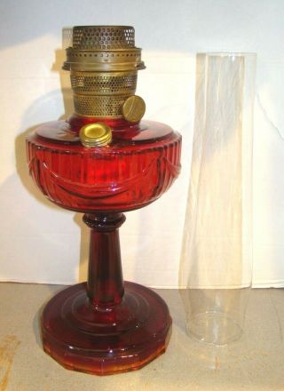 Vintage 1940 ' s Aladdin B - 77 Ruby Red Tall Lincoln Drape Oil Lamp w/ Chimney 2