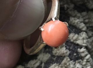 Antique Victorian 14k Gold Natural Coral Cabochon Ring 4