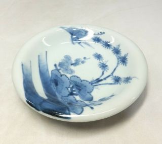 G409: Japanese OLD IMARI blue - and - white porcelain plate w/good tone and pattern 2