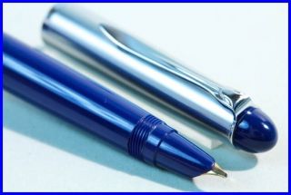 Vintage 1960 Blue & Steel Pelikan 15 Pen With B Nib In 14k 585 Gold