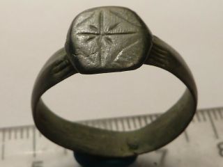 3794 Ancient Roman Bronze Ring With A Cross 21 Mm