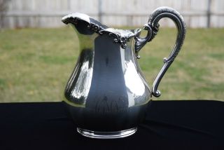 Circa 1890 American Victorian Silver Plated Water Jug Pitcher Middletown Plate