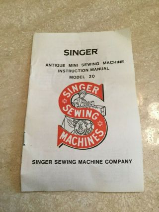 Vintage Singer Antique Mini Sewing Machine Model 20 With Case & Accessories 12