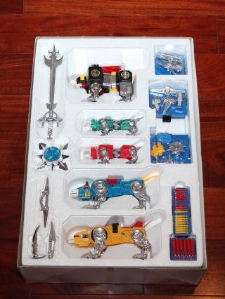 VINTAGE GODAIKIN GOLION VOLTRON LIONS DIE CAST METAL BANDAI 3