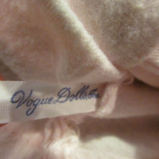 Vogue Baby Dear by Eloise Wilkins 1960 w Tagged 4 pc Outfit and Book 8