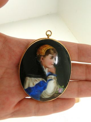 Gorgeous Antique Rare 14kt Yellow Gold Hand Painted Brooch
