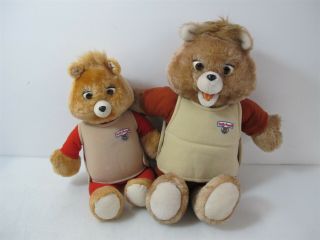 2 Vintage Teddy Ruxpin Talking Stuffed Bears W/ Cassettes & 5 Books 16 " & 20 "