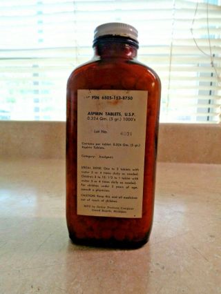 Vintage Vietnam Us Army Medical First Aid Kit Crate Supplies - Asprin Bottle