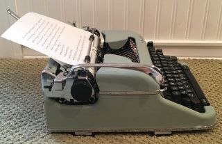 VTG 1960 Olympia SM4 Signature S Seafoam Script Portable Typewriter w/ Case 6