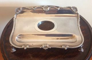 Solid Silver Inkwell Base: Goldsmiths & S.  Londn 1928.  No Inkwell.  275gm.  Detail