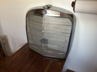 Vintage 1960 ' s front grill for Mercedes Benz 2