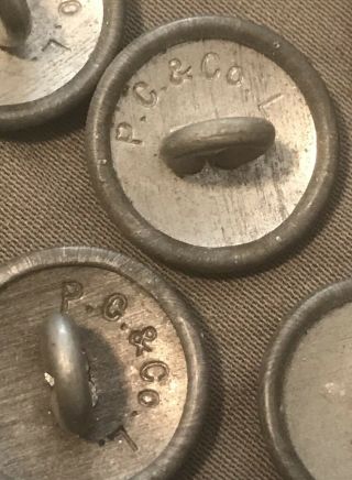 12 WW2 German 16mm Silver Pebbled Buttons All Maker Marked P.  C.  & CO.  L. 4