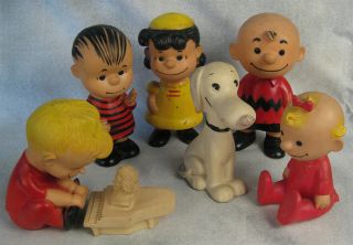 Vintage Peanuts Hungerford Vinyl Doll Set Piano Snoopy Linus Lucy Sally Brown